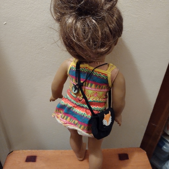 American Girl Doll Lea Clark w book 2016 - Picture 2 of 4